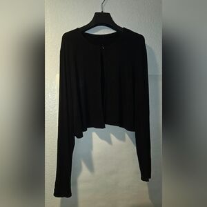 Elegant Women's Cropped Cardigan in Black.